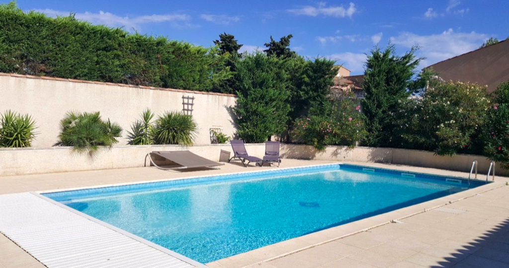 Piscine Yves Blanc Aix En Provence