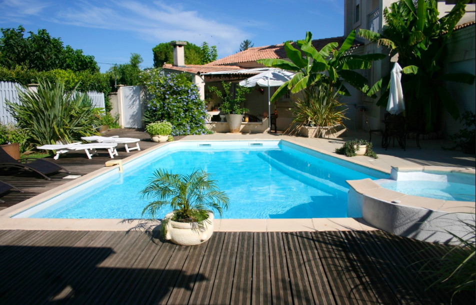 Trouvez une piscine privée à Montpellier avec Swimmy