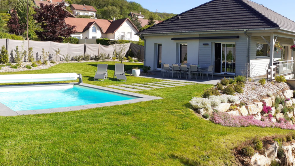 Piscine à Montfaucon