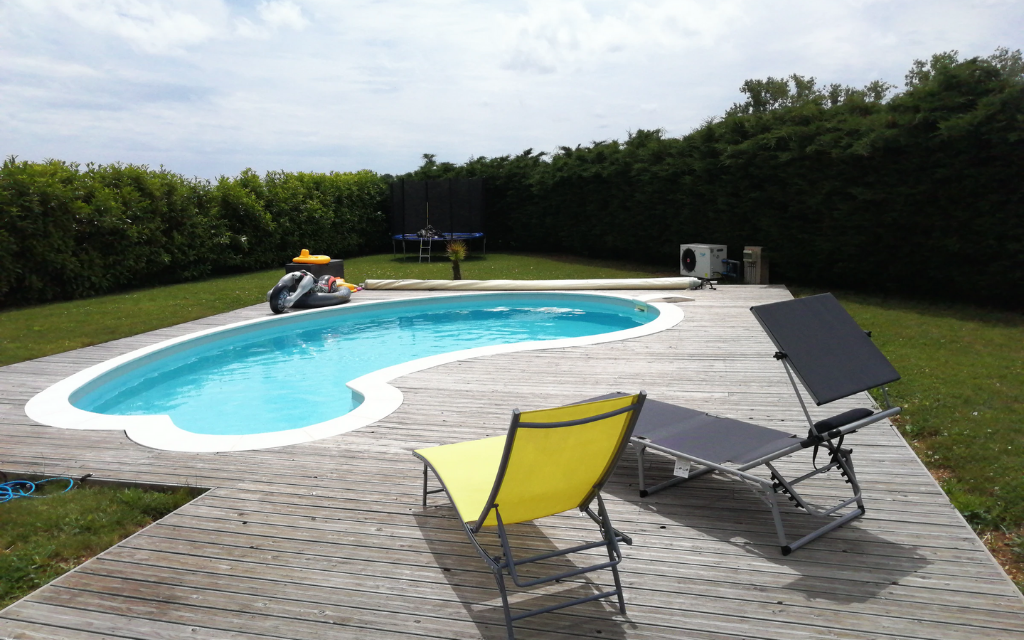 belle piscine à privatiser pour anniversaire