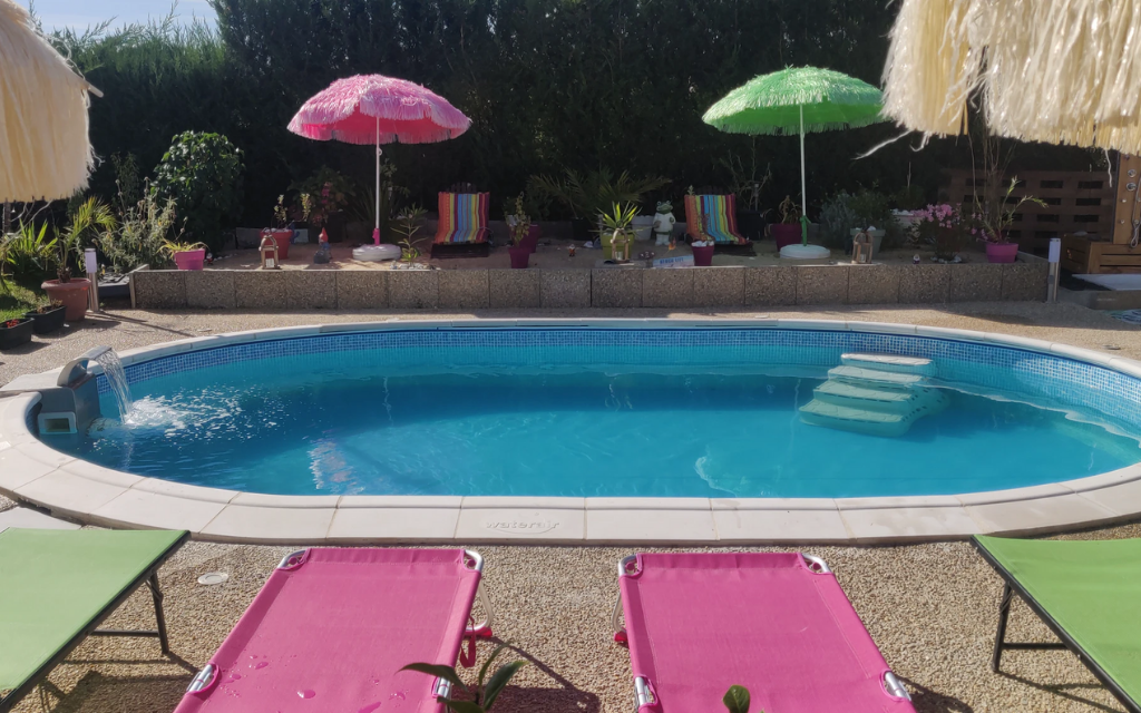 jolie piscine chauffée à privatiser pour anniversaire